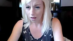 British hottie squirting in a public bathroome