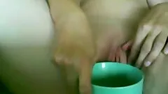 Amateur hussy gets her gaping pussy fingered in hardcore homemade clip