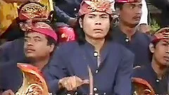 Hot Gay Teen Enjoys Sucking A Hard Cock In The Pool