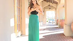 Beautiful Bailey Masturbates With A Vibrator In A Solo Model Clip