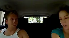 Hot amateur girlfriend sucks and fucks in her car