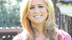 Pure angel Ashley wants to give you some striptease