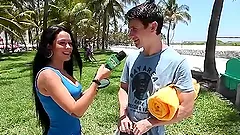 A stunning stripper is giving a hot blowjob