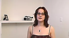 Amateur girl in glasses gets her shaved pussy toyed by a machine