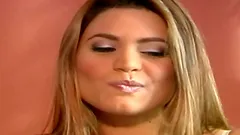 Paola Rey and Bobbi Blair lick pussies after pillow fight