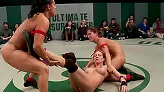 Horny girls fight on tatami and have group lesbian sex afterwards