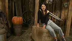 Honey gets suspended over that fucking machine