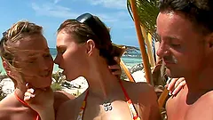 Charming hun in sexy bikini gets a cock on the beach