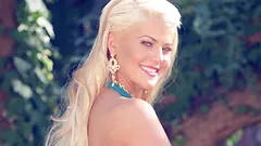 Steaming hot blond angel gets naked to be so slutty