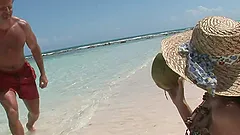 Perfectly hot babe Veronica is in love and full of sand