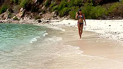 Smoking hot Latina beauty Sascha rubs herself by the beach