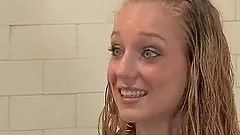 Catrina Cummings gets double penetrated by a fucking machine