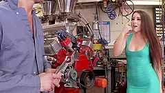 Honey comes to get her car fixed and instead