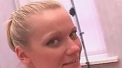 Blondie Takes A Daring Dick & Fantastic Facial