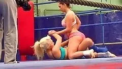 Jenna Lovely and Liza Del Sierra fight on a ring and have lesbian fun