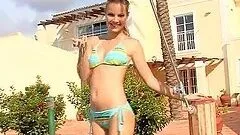 Beach shower sensations with a lusty babes