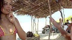 Big Butt Babe Takes Off Her Bikini for Hardcore Sex