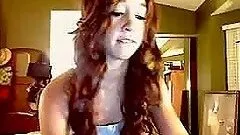 Horny Teen Masturbates and Dances for the Webcam