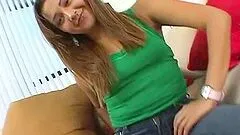 Allie Ray shaved pussy beauty performs amazing handjob