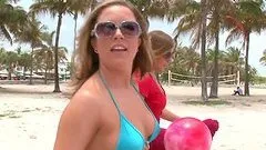 Beach Babes Do It At Home