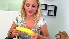 Horny Blonde Babe Loves Facials