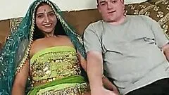 Indian Babe Ashawnas Gets Gangbanged By A Pack Of pussy Hungry Cock