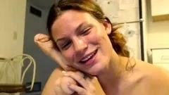 Webcam fun mature brunette with toys cum on cam