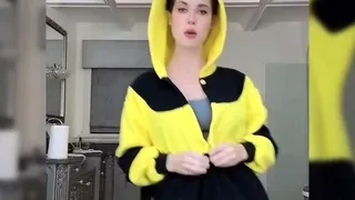 Amanda Cerny Onlyfans Nipple Slip Stripping XXX Videos