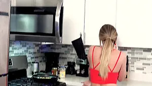 Messy facial ending after passionate fucking with HOT Linzee Ryder