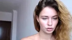 Amateur Webcam Teen Masturbates And Teases