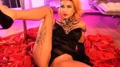 Small titted Briana toying herself poolside