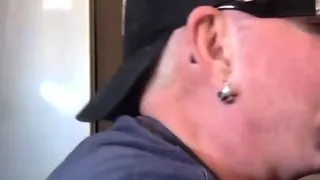 Gloryhole amateur DILF sucks closeup rod