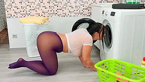 Chubby room-mate Sofia Lee gets stuck and fucked ion the butt