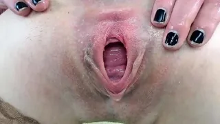 Webcam blonde playing with sex toys on webcam