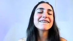 Hot amateur webcam teen masturbates for their fans