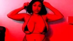 Love Chat Big Boobs Brunette Masturbating For Cam