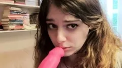 Webcam fun mature brunette with toys cum on cam