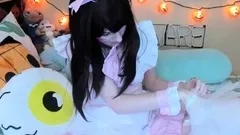 Asian amateur slut handles anal toys