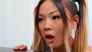 Fat ebony slut Victoria Cakes fucks skinny ass Asian Lulu Chu