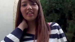 Hot ass Japanese babe Misaki Kanna teases and gives a blowjob