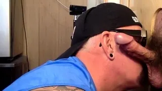 Gloryhole DILF eats yummy hairy cock