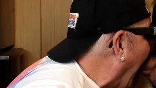 Homemade gloryhole BJ DILF sucking cock