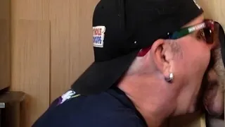 Gloryhole amateur DILF sucking penis