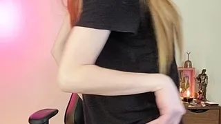 Beauty small tit amateur teen masturbating her shaved pussy