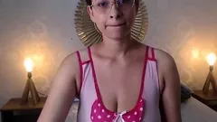 Big boobs milf masturbates with her dildo