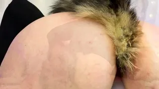 Big ass fetish ho toys her aching big ass hard