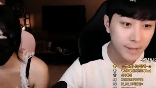 Small Tit Teen On Webcam