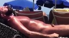 Str8 spy daddy bear at the beach