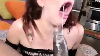 Horny Chick Loves a BBC