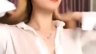 Omege japanese girl with big boobs on cams